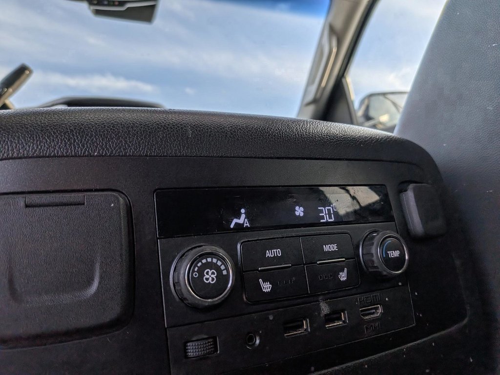 2020 Chevrolet Suburban Premier in Saint John, New Brunswick - 9 - w1024h768px