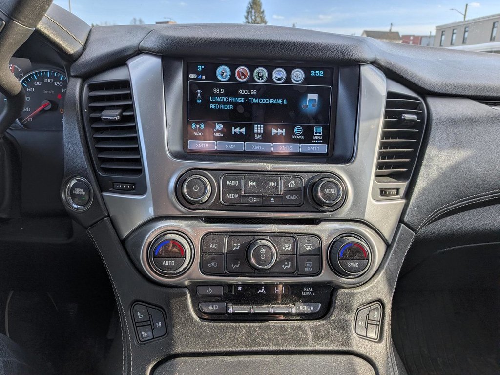 2020 Chevrolet Suburban in Saint John, New Brunswick - 8 - w1024h768px