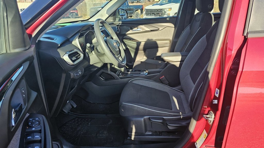 2021 Chevrolet Trailblazer LS in Saint John, New Brunswick - 14 - w1024h768px