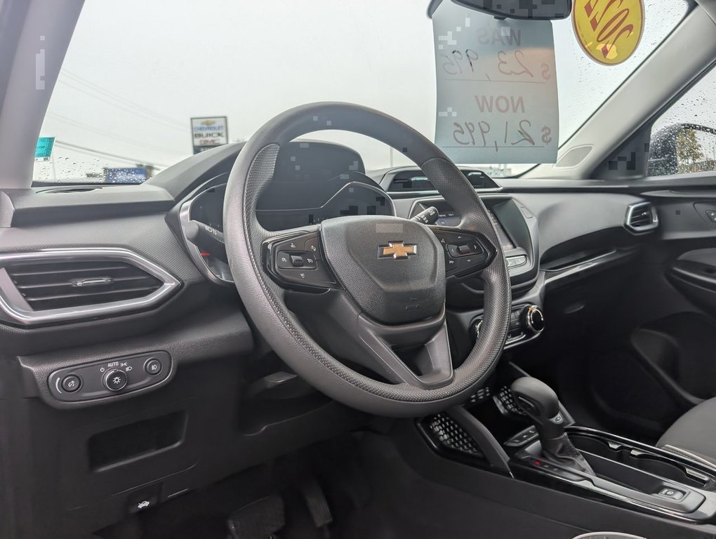 2022 Chevrolet Trailblazer LT in Saint John, New Brunswick - 14 - w1024h768px