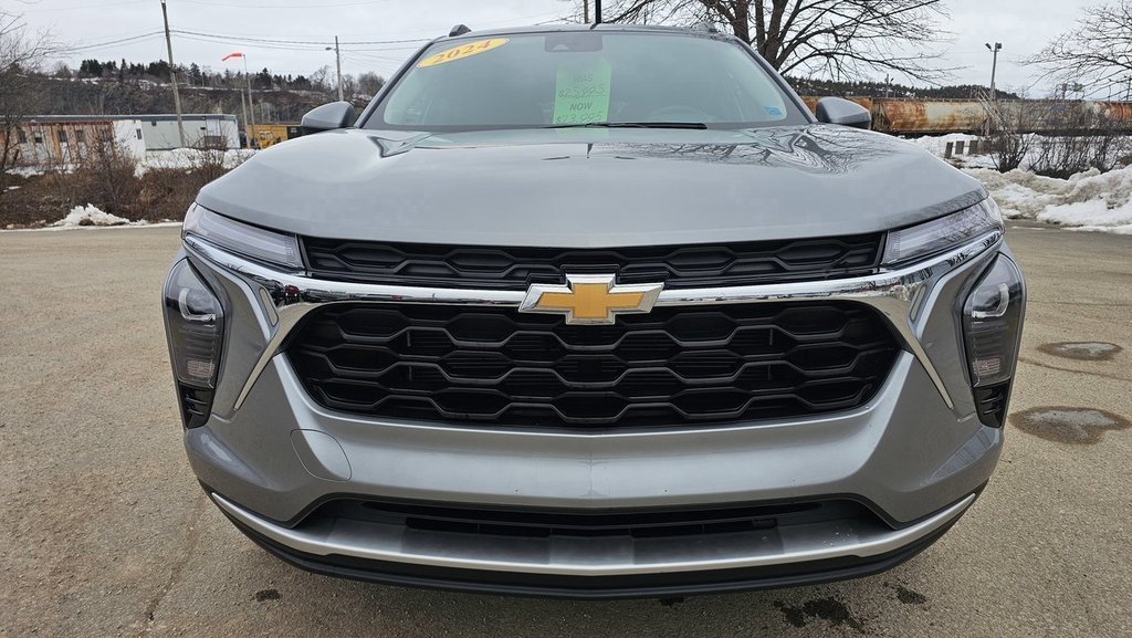 2024 Chevrolet Trax LT in Saint John, New Brunswick - 1 - w1024h768px
