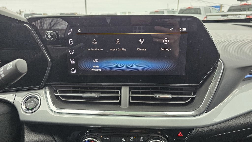 2024 Chevrolet Trax in Saint John, New Brunswick - 21 - w1024h768px