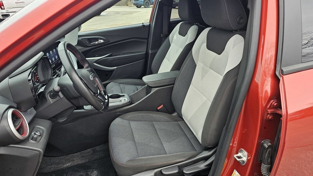 2024 Chevrolet Trax 1RS in Saint John, New Brunswick - 12 - w1024h768px