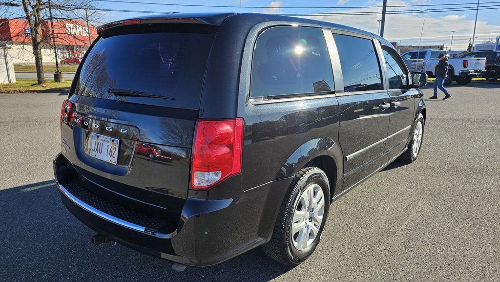 2016 Dodge Grand Caravan in Saint John, New Brunswick - 7 - w1024h768px