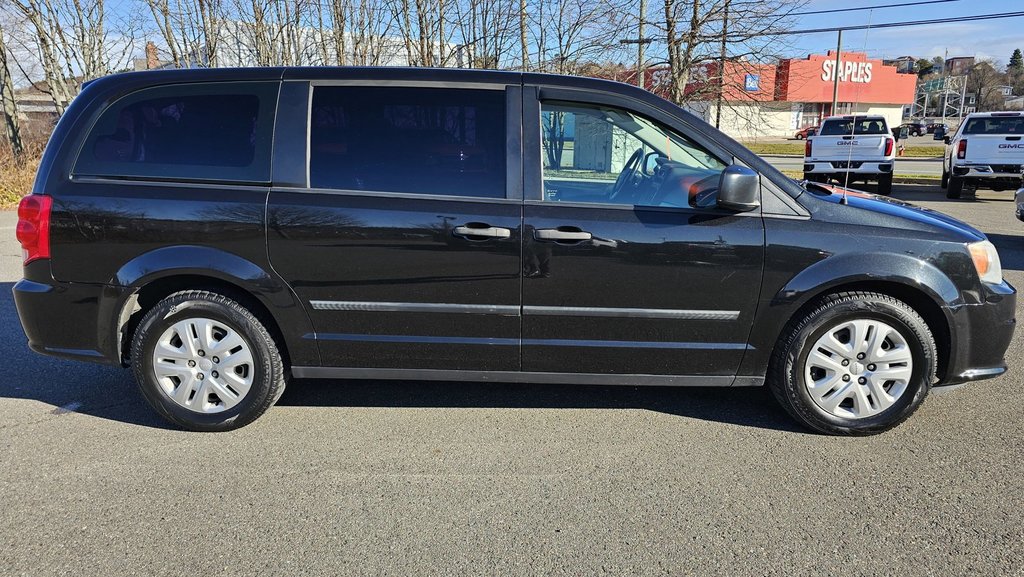 2016 Dodge Grand Caravan in Saint John, New Brunswick - 8 - w1024h768px