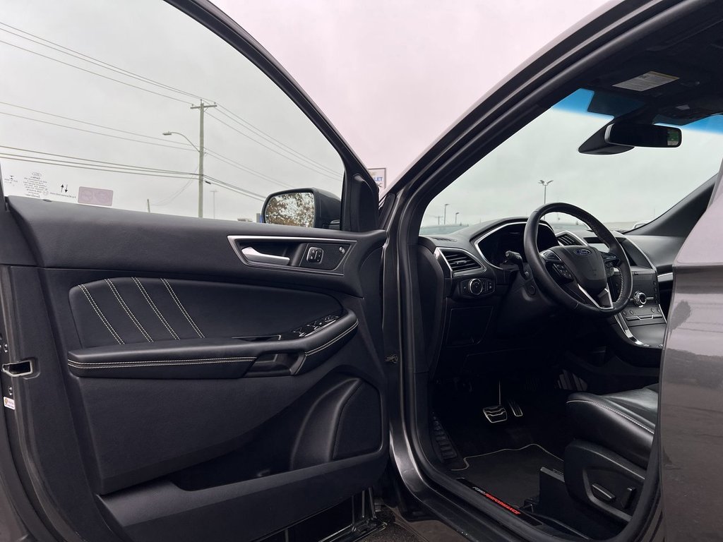 2020 Ford Edge in Saint John, New Brunswick - 10 - w1024h768px