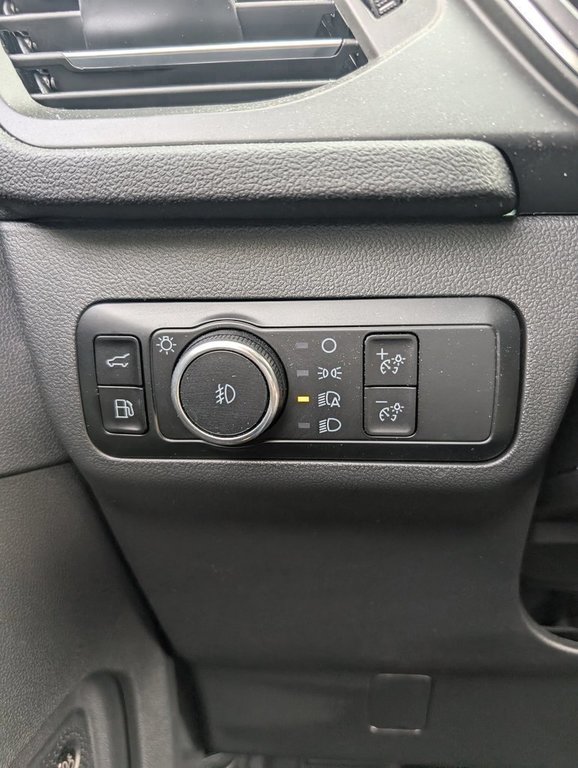 2023 Ford Escape Platinum in Saint John, New Brunswick - 12 - w1024h768px