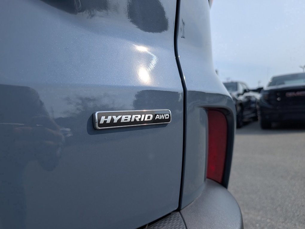 2023 Ford Escape Platinum in Saint John, New Brunswick - 7 - w1024h768px
