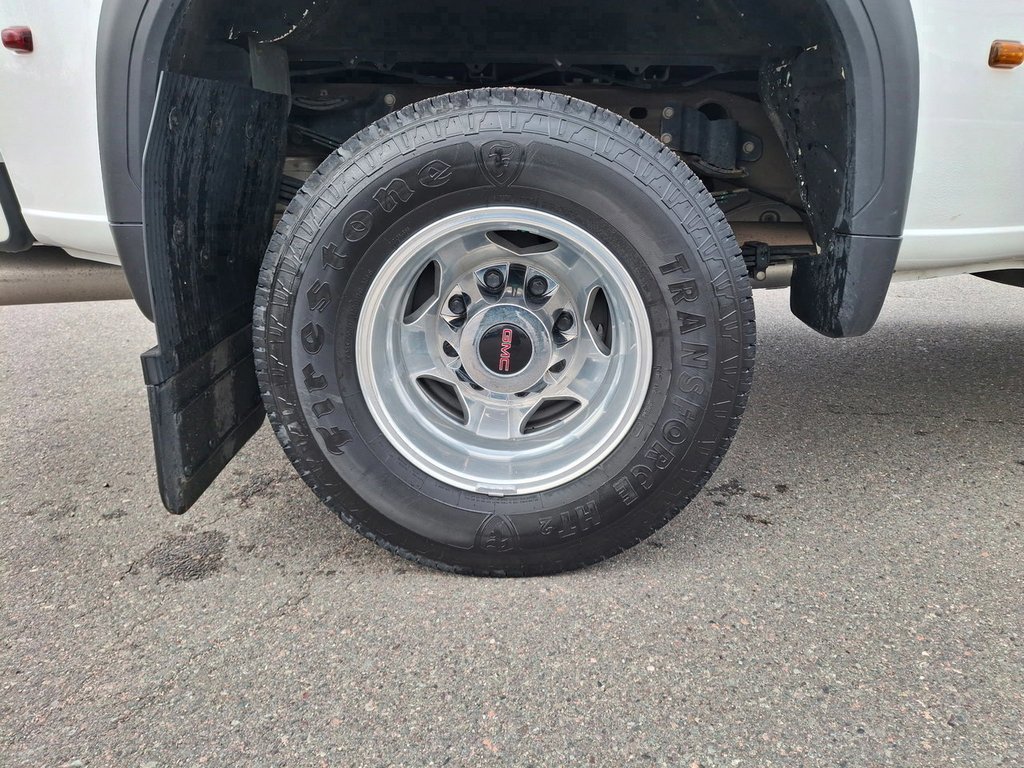 2020 GMC Sierra 3500HD Denali in Saint John, New Brunswick - 19 - w1024h768px