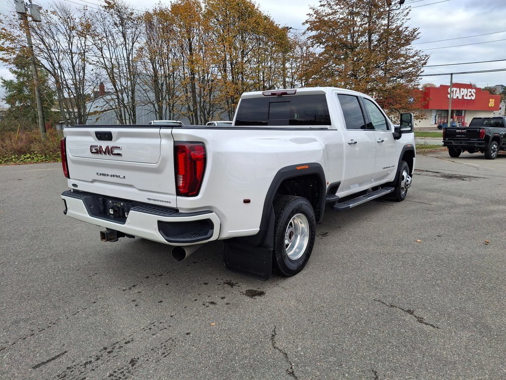 2020 GMC Sierra 3500HD Denali in Saint John, New Brunswick - 5 - w1024h768px
