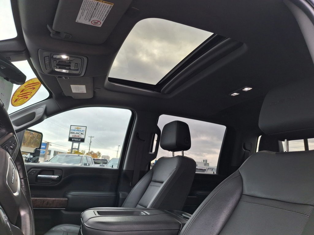 2020 GMC Sierra 3500HD Denali in Saint John, New Brunswick - 9 - w1024h768px