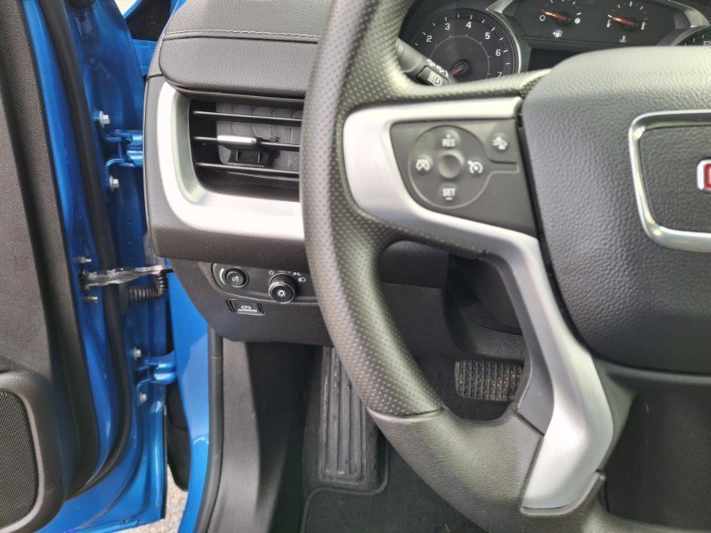 2024 GMC Terrain SLE in Saint John, New Brunswick - 14 - w1024h768px