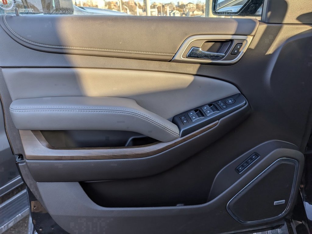 2019 GMC Yukon Denali in Saint John, New Brunswick - 5 - w1024h768px