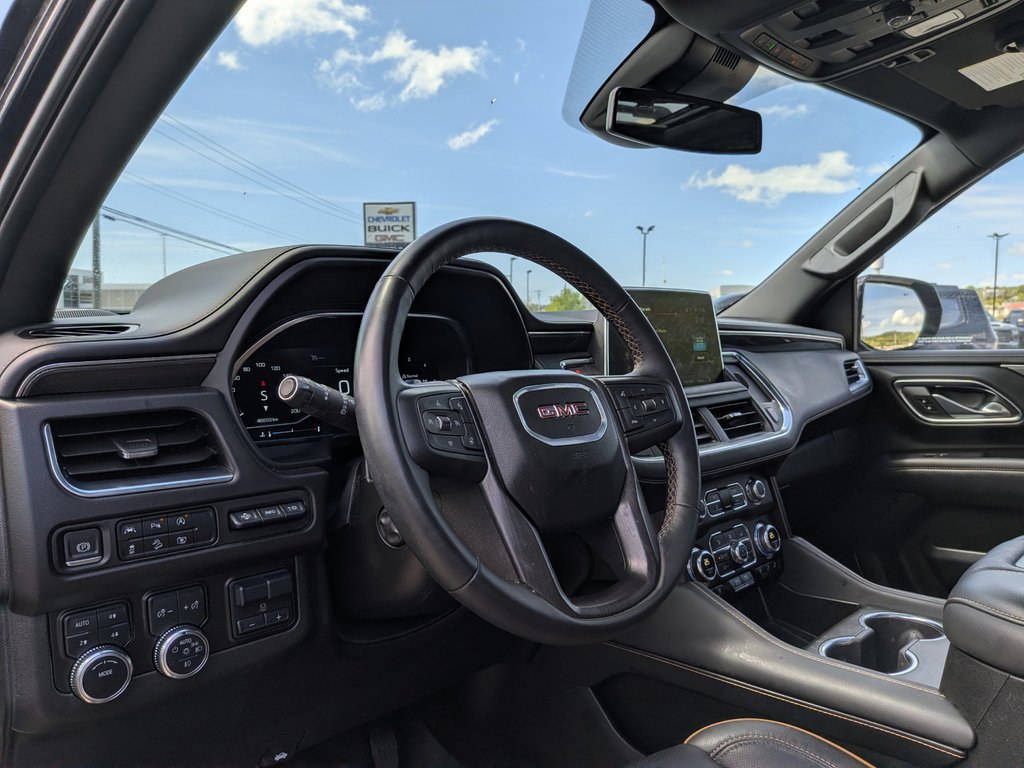 2024 GMC Yukon AT4 in Saint John, New Brunswick - 9 - w1024h768px