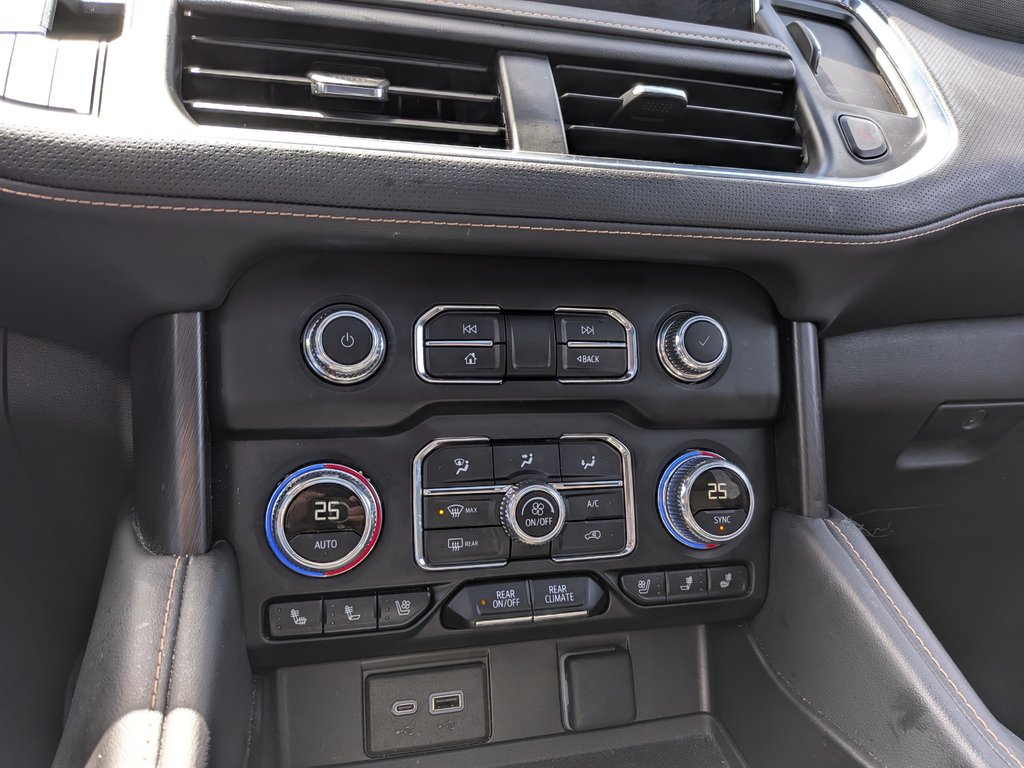 2024 GMC Yukon AT4 in Saint John, New Brunswick - 17 - w1024h768px