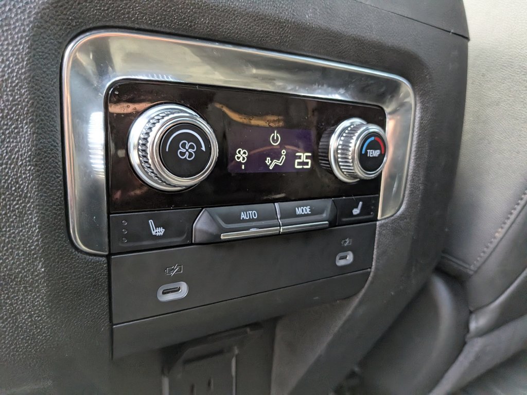 2024 GMC Yukon AT4 in Saint John, New Brunswick - 20 - w1024h768px