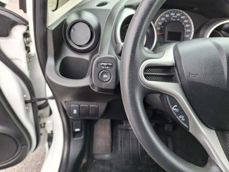 2013 Honda Fit LX in Saint John, New Brunswick - 13 - w1024h768px