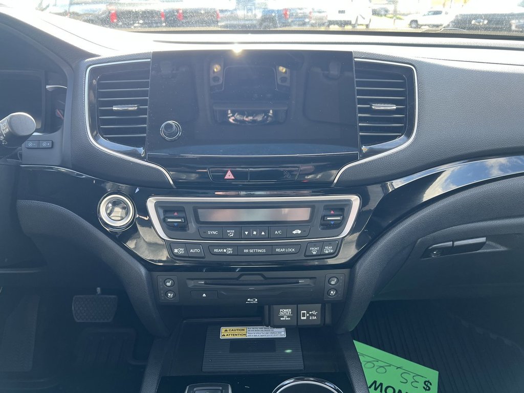 2020 Honda Pilot in Saint John, New Brunswick - 20 - w1024h768px