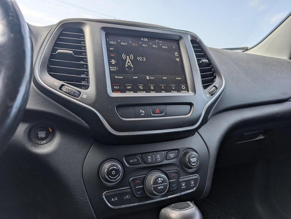 2020 Jeep Cherokee in Saint John, New Brunswick - 12 - w1024h768px