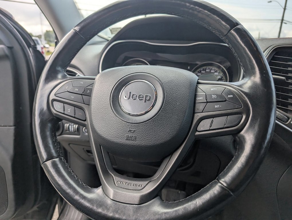 2020 Jeep Cherokee in Saint John, New Brunswick - 11 - w1024h768px