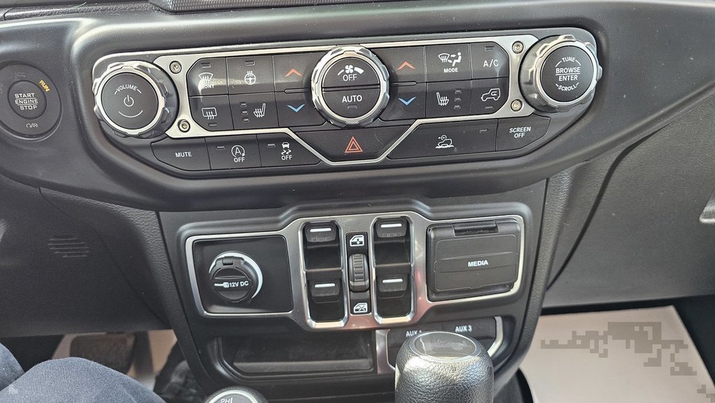 2023 Jeep Wrangler Sahara in Saint John, New Brunswick - 18 - w1024h768px