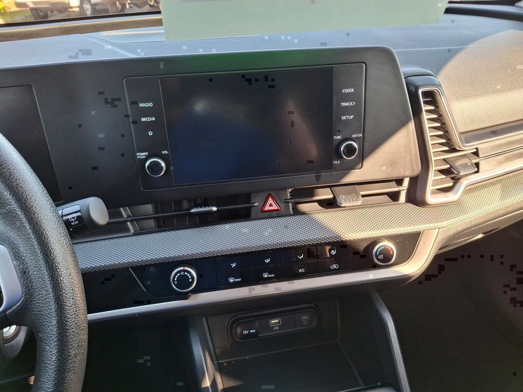 2023 Kia Sportage LX in Saint John, New Brunswick - 16 - w1024h768px