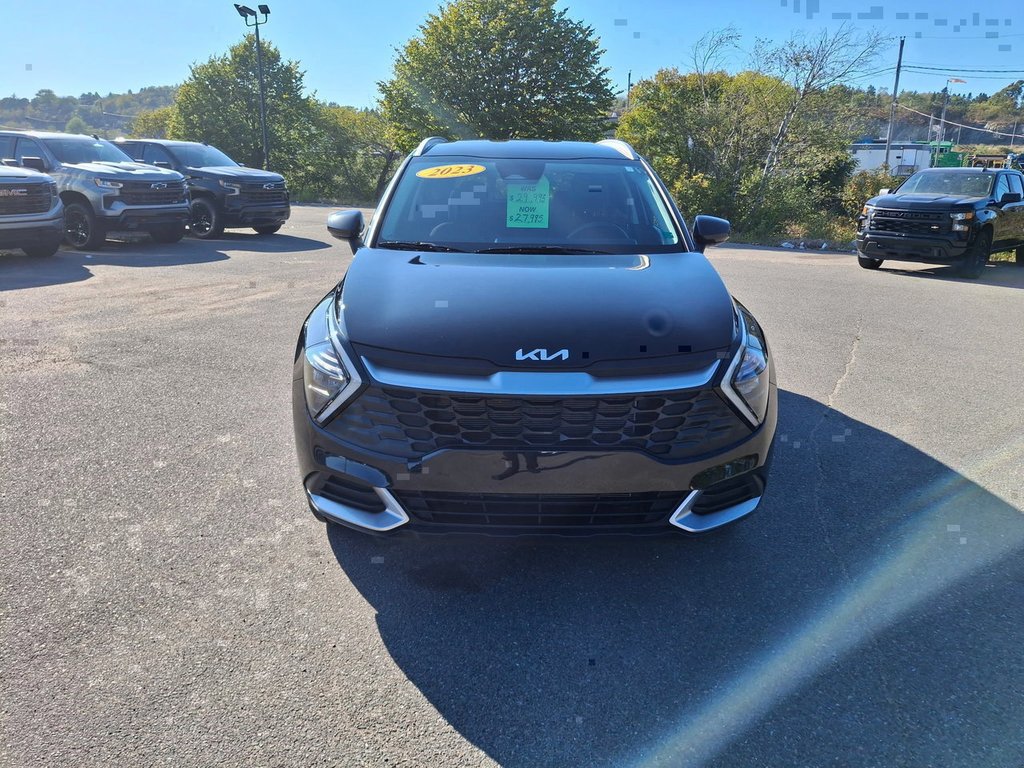 2023 Kia Sportage LX in Saint John, New Brunswick - 2 - w1024h768px