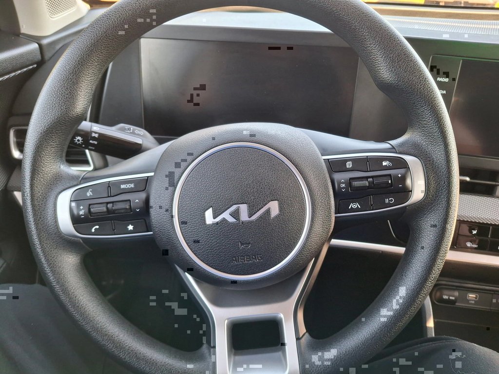 2023 Kia Sportage LX in Saint John, New Brunswick - 12 - w1024h768px