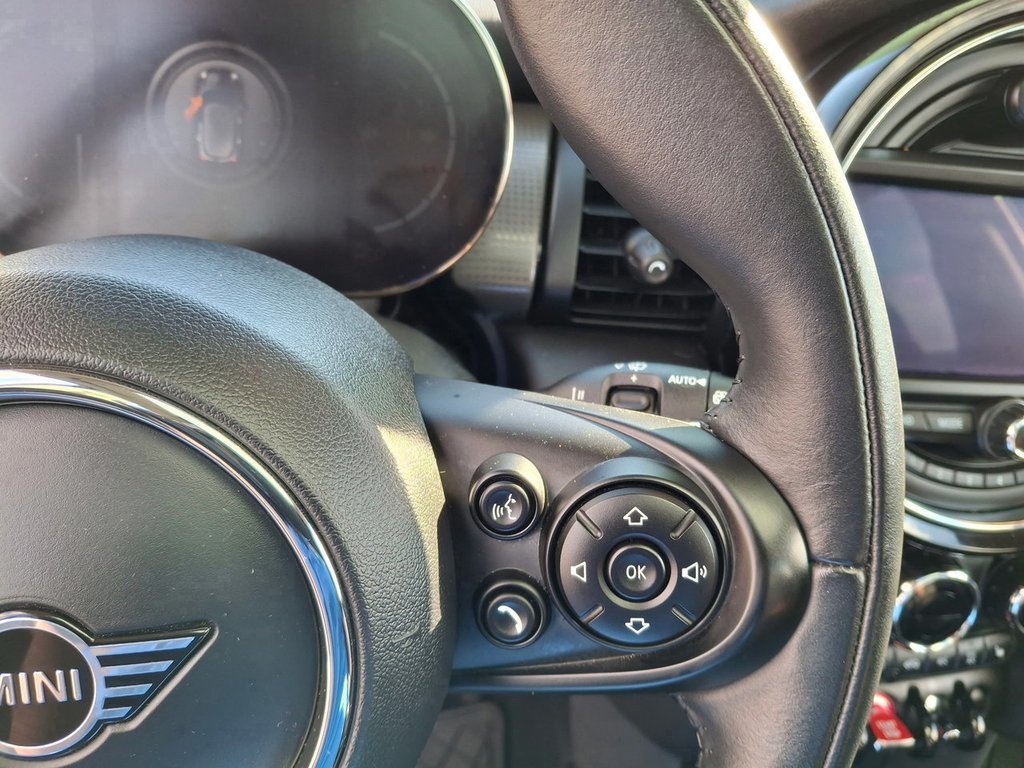 2021 MINI 5 Door Cooper in Saint John, New Brunswick - 14 - w1024h768px