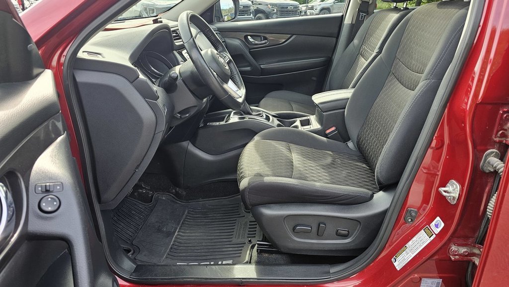 2019 Nissan Rogue in Saint John, New Brunswick - 12 - w1024h768px