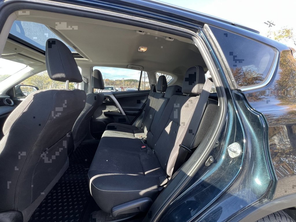 2017 Toyota RAV4 XLE in Saint John, New Brunswick - 11 - w1024h768px