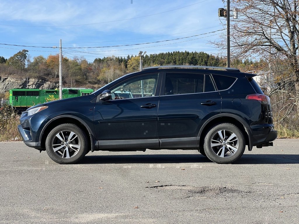 2017 Toyota RAV4 XLE in Saint John, New Brunswick - 8 - w1024h768px