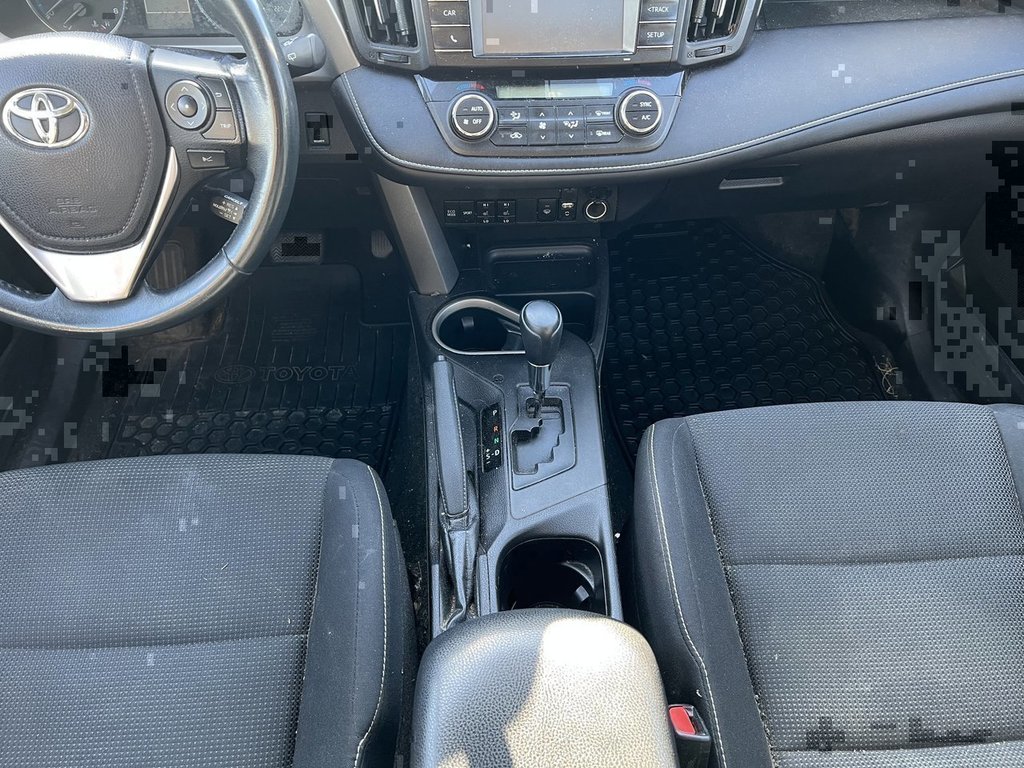 2017 Toyota RAV4 XLE in Saint John, New Brunswick - 15 - w1024h768px