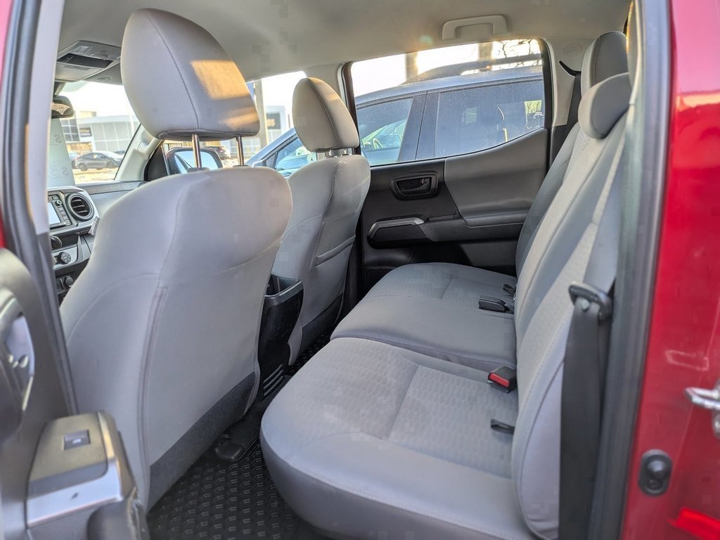 2019 Toyota Tacoma in Saint John, New Brunswick - 8 - w1024h768px