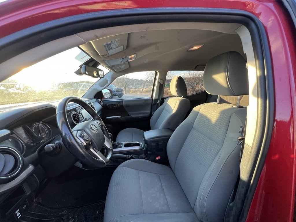 2019 Toyota Tacoma in Saint John, New Brunswick - 9 - w1024h768px