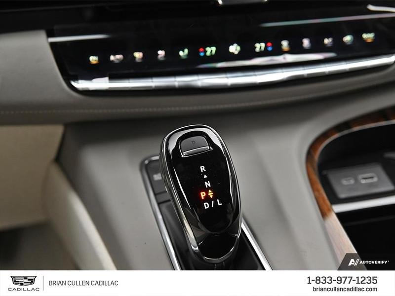 2023 Cadillac Escalade in St. Catharines, Ontario - 22 - w1024h768px
