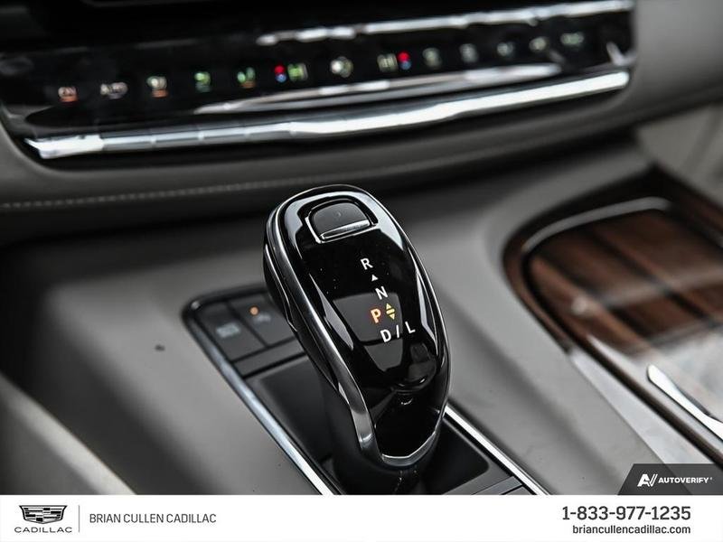 2024 Cadillac Escalade in St. Catharines, Ontario - 22 - w1024h768px