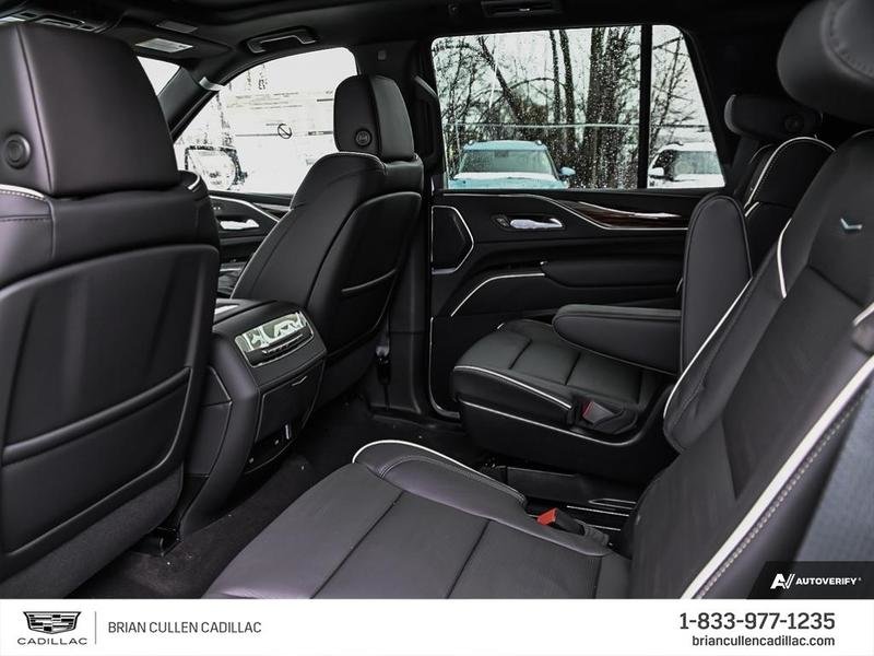 2024 Cadillac Escalade in St. Catharines, Ontario - 27 - w1024h768px