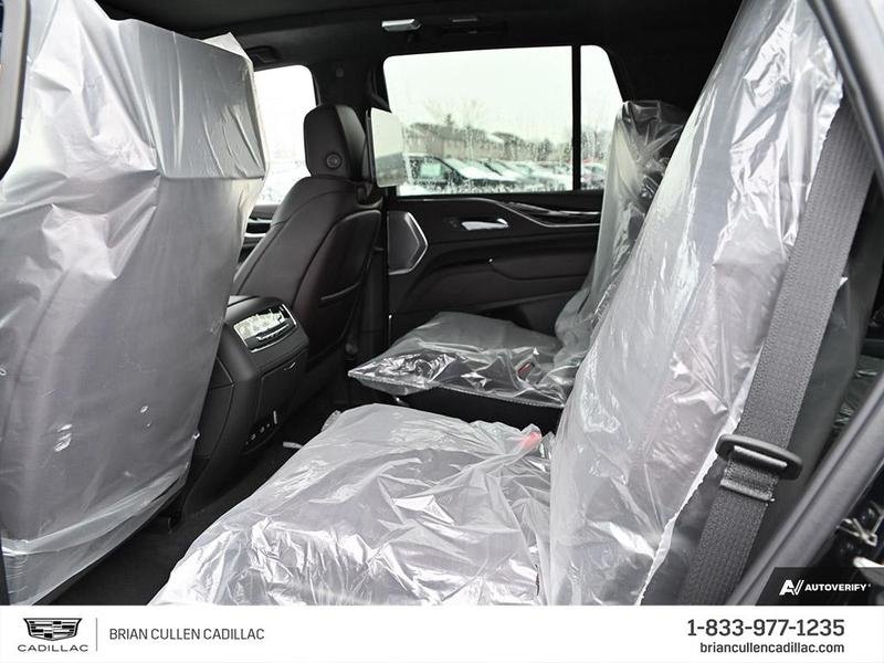 2024 Cadillac Escalade in St. Catharines, Ontario - 27 - w1024h768px