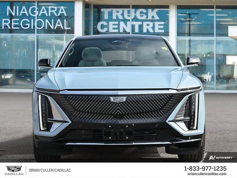 2024 Cadillac LYRIQ in St. Catharines, Ontario - 2 - w1024h768px