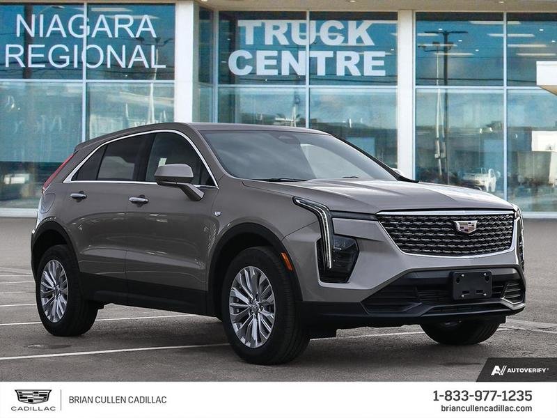 2024 Cadillac XT4 in St. Catharines, Ontario - 8 - w1024h768px