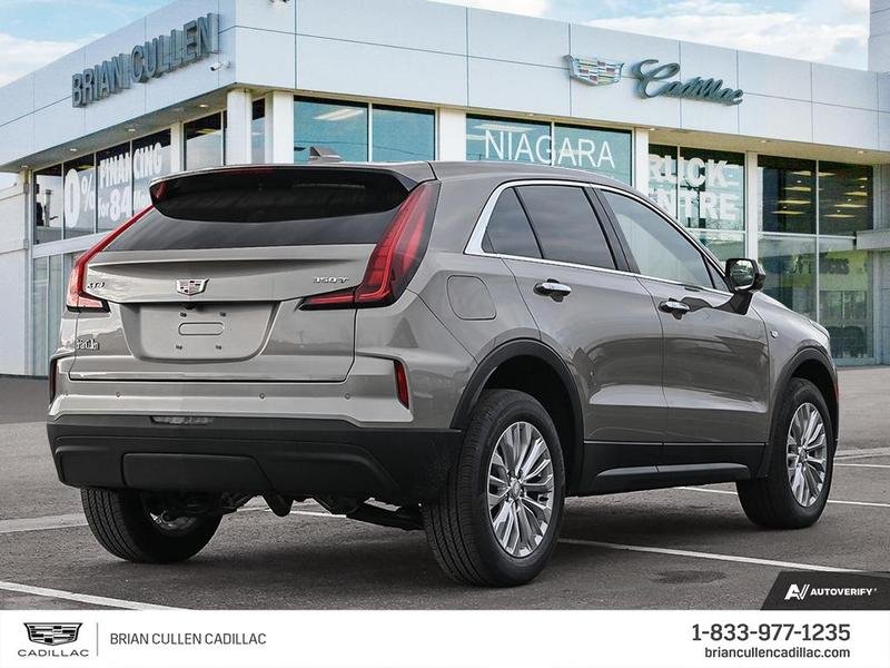 2024 Cadillac XT4 in St. Catharines, Ontario - 6 - w1024h768px