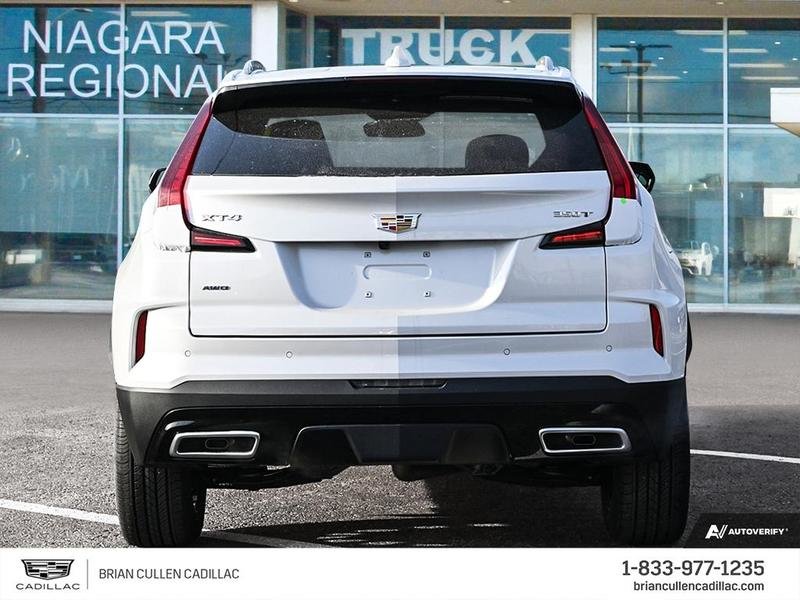 2024 Cadillac XT4 in St. Catharines, Ontario - 5 - w1024h768px