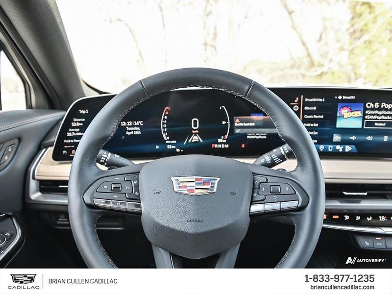 2024 Cadillac XT4 in St. Catharines, Ontario - 17 - w1024h768px
