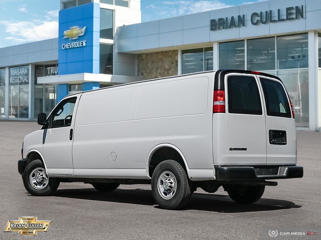 2022 Chevrolet Express Cargo Van in St. Catharines, Ontario - 4 - w1024h768px