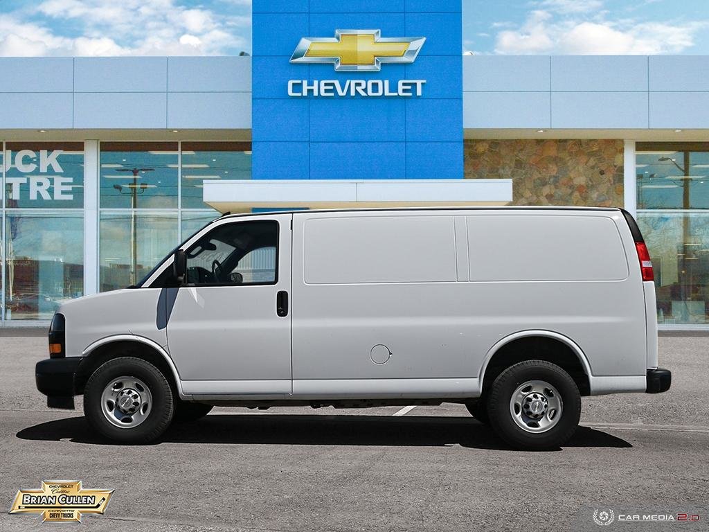 2023 Chevrolet Express Cargo Van in St. Catharines, Ontario - 3 - w1024h768px