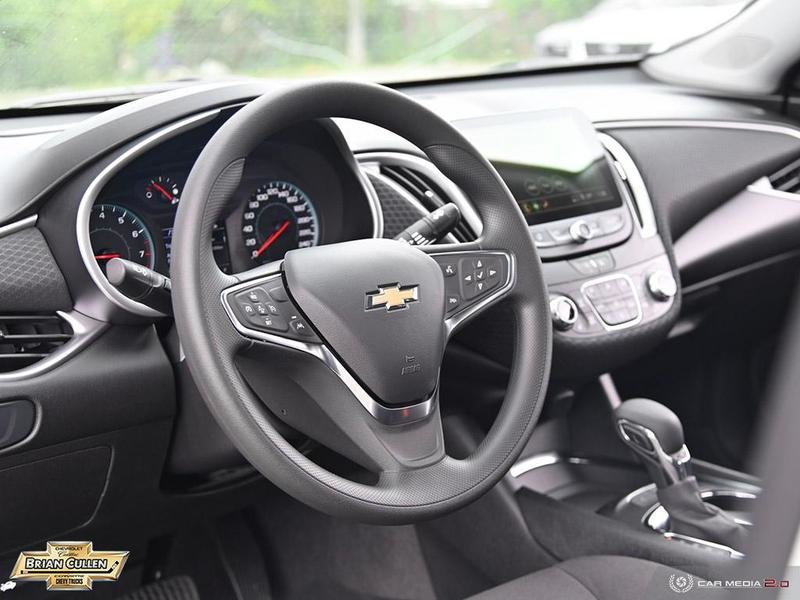 2024 Chevrolet Malibu in St. Catharines, Ontario - 13 - w1024h768px