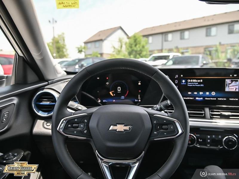 2025 Chevrolet Trax in St. Catharines, Ontario - 14 - w1024h768px