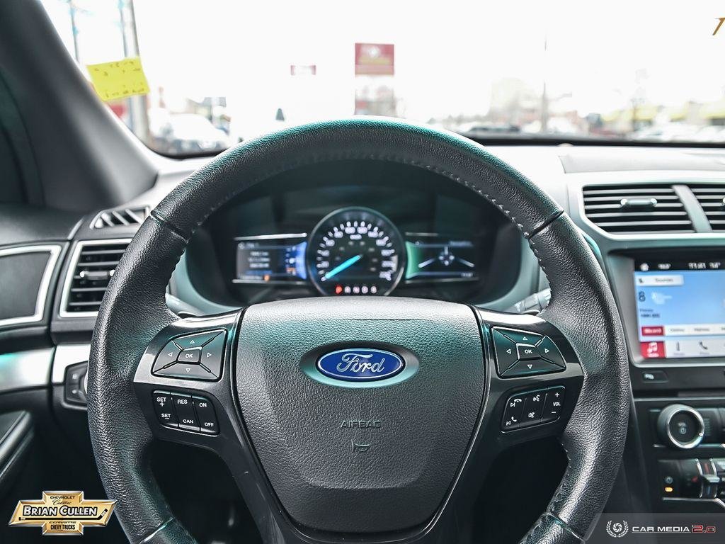 2017 Ford Explorer in St. Catharines, Ontario - 14 - w1024h768px