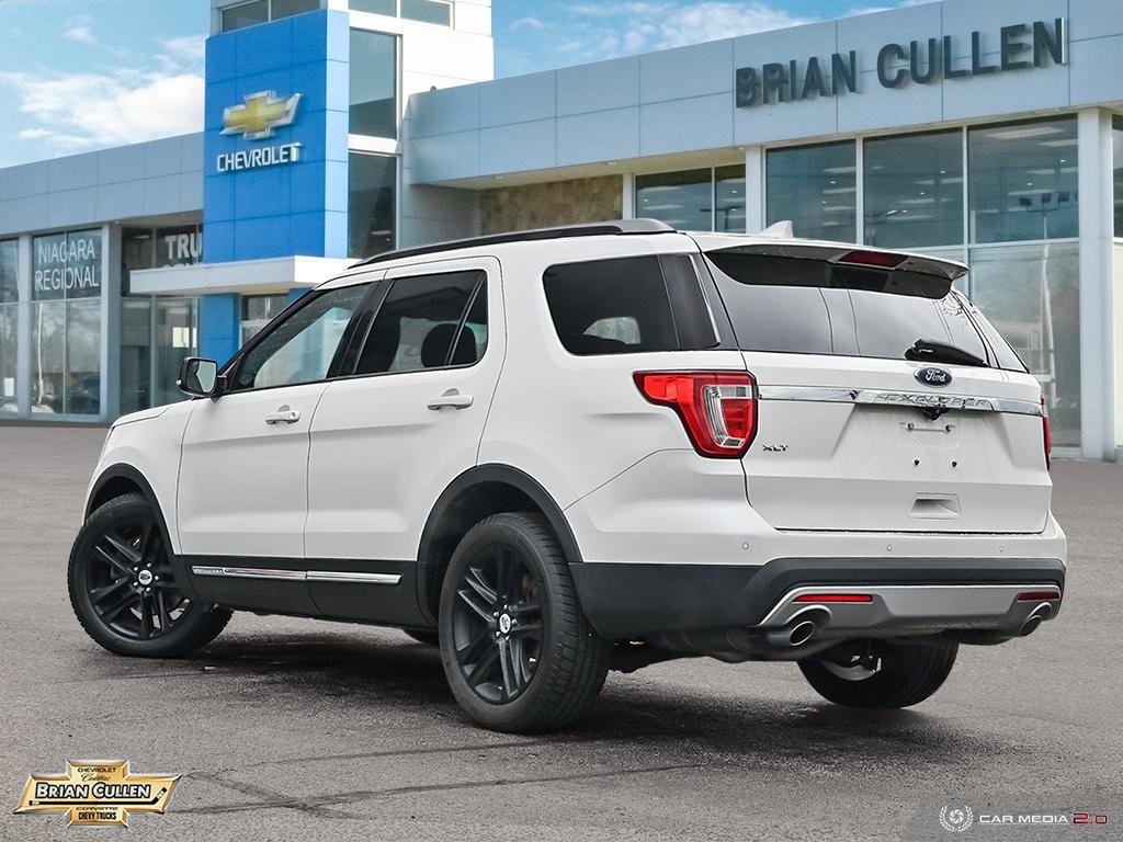 2017 Ford Explorer in St. Catharines, Ontario - 4 - w1024h768px
